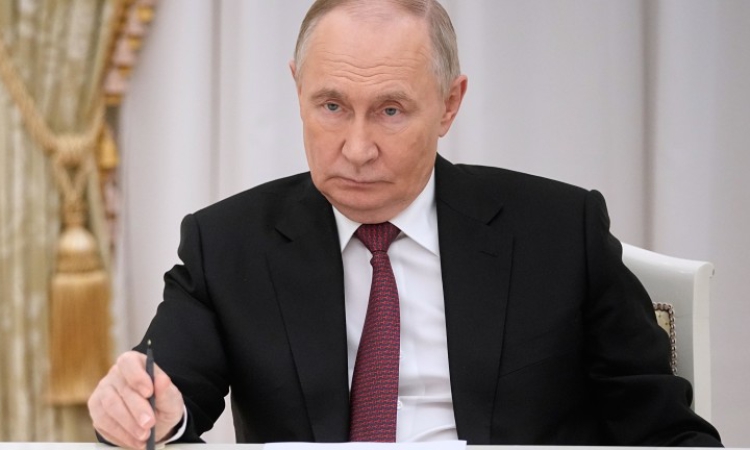 Путин не сигнализира за готовност към отстъпки в преговорите за Украйна